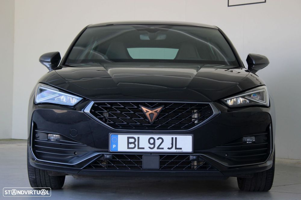 Cupra Leon 1.5 eTSI MID DSG - 2
