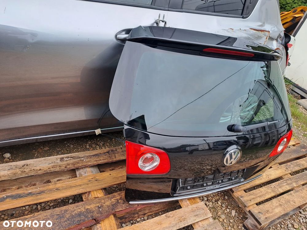 Volkswagen Passat B6 Kombi klapa bagażnika kod lakieru LO41 - 3