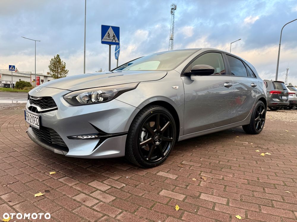 Kia Ceed 1.5 T-GDI DCT7 OPF Vision - 32