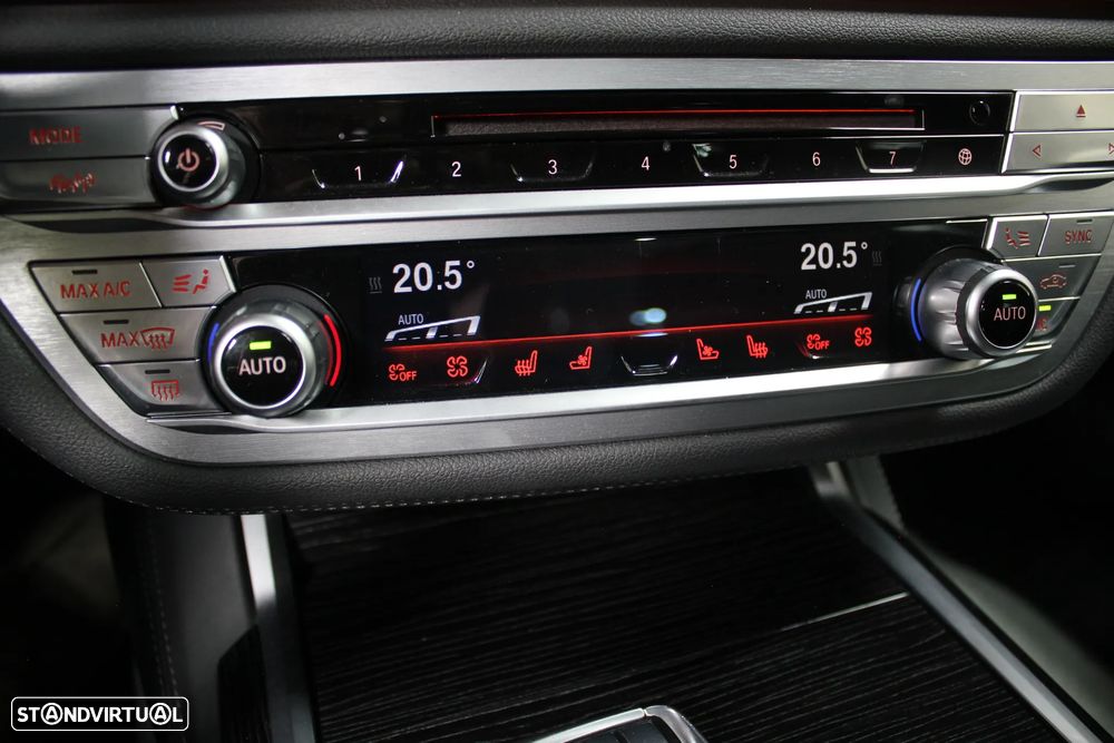 BMW 730 d xDrive Pack M - 14