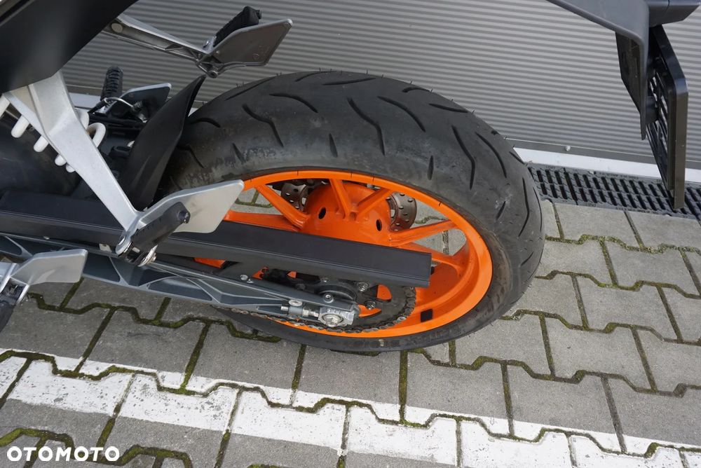 KTM Duke - 13