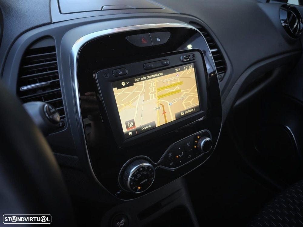 Renault Captur 0.9 TCE Exclusive - 22