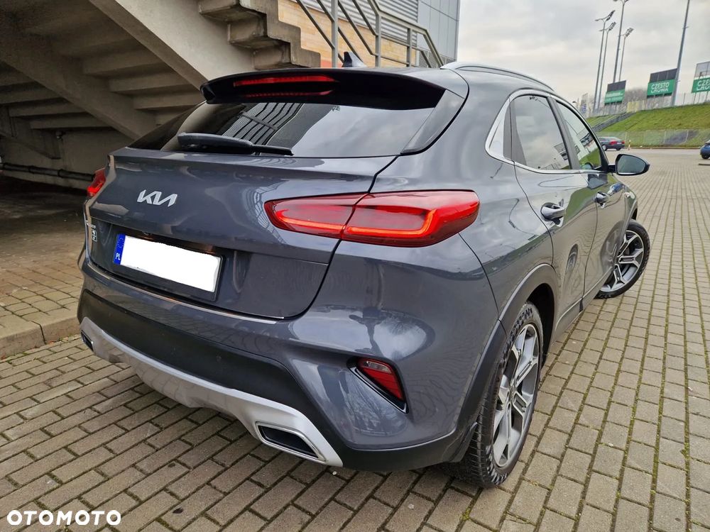 Kia XCeed 1.5 T-GDI M - 14