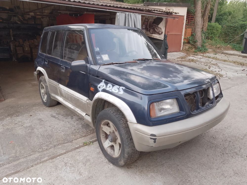 Suzuki Vitara - 10
