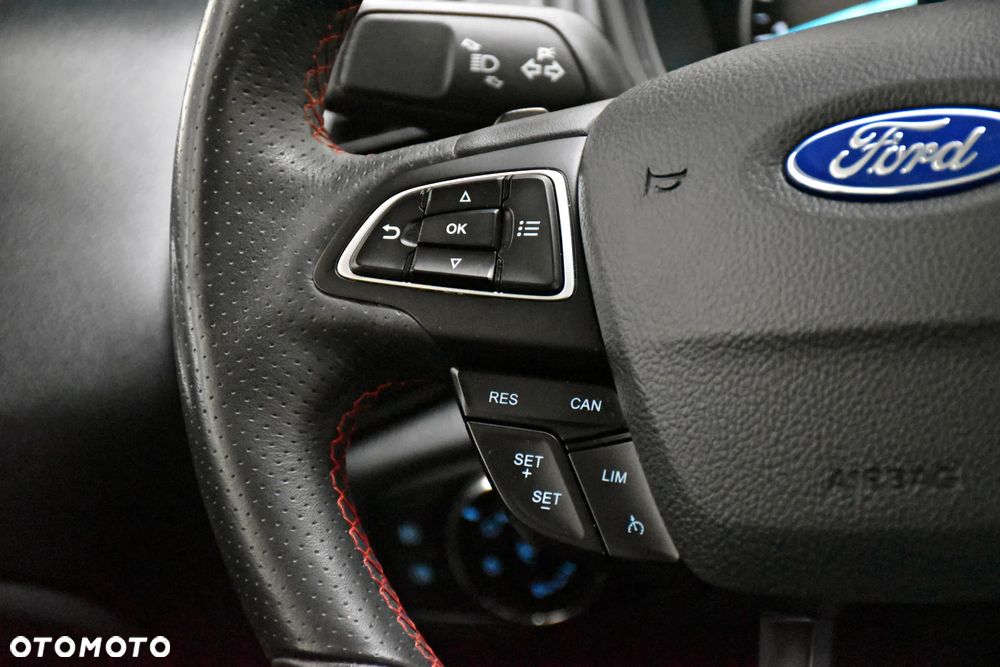 Ford EcoSport - 31