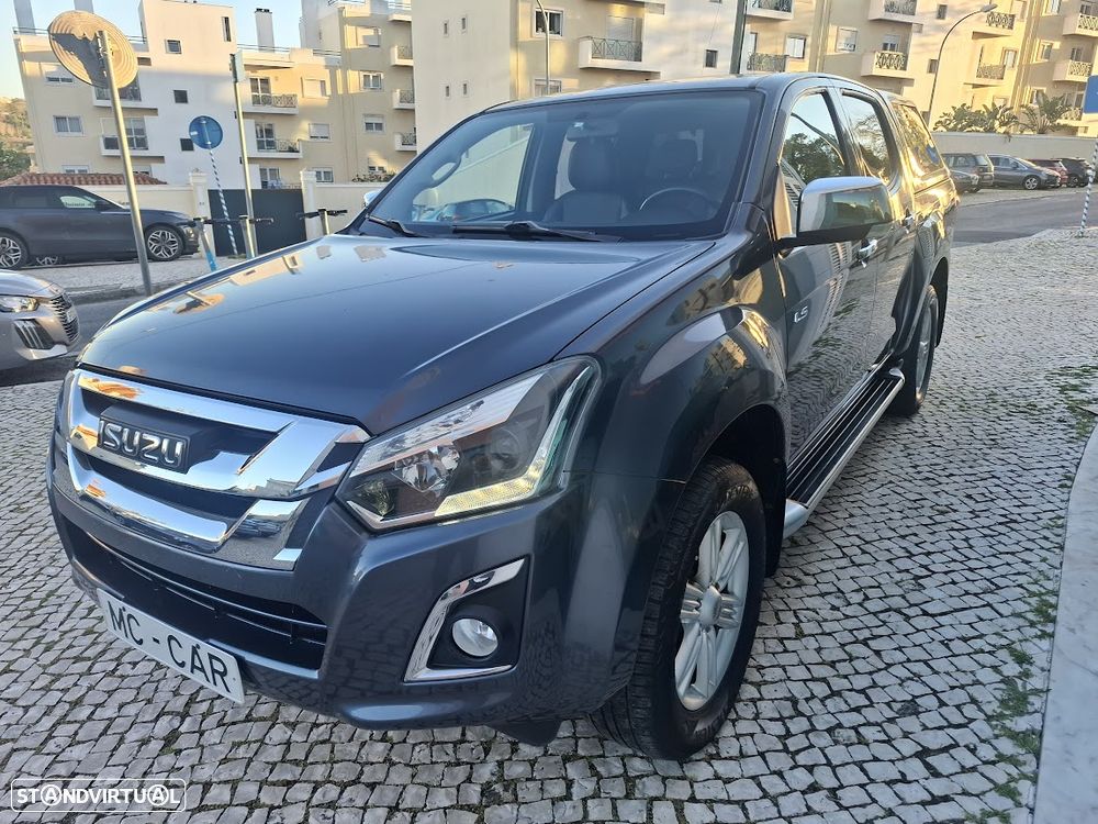Isuzu D-Max 4x4 Cabine Dupla Auto Premium - 4