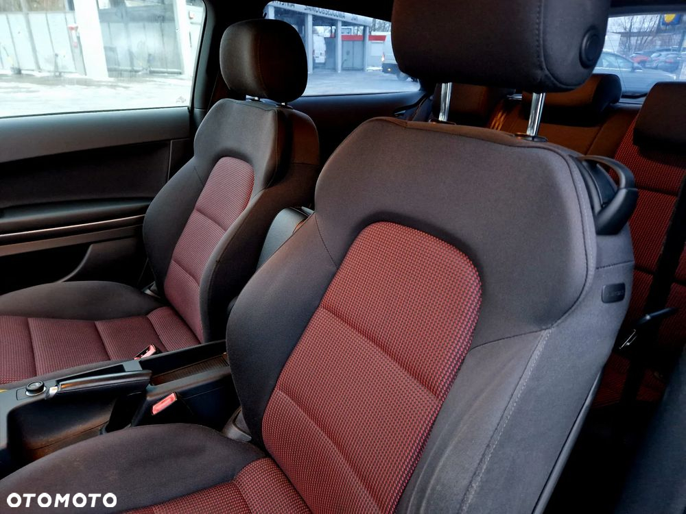 Audi A3 1.4 TFSI S line Sportpaket - 10