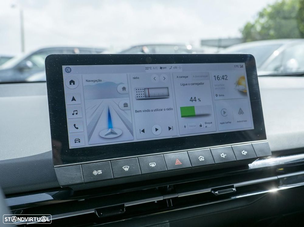 MG MG4 77 kWh Extended Range Luxury - 32