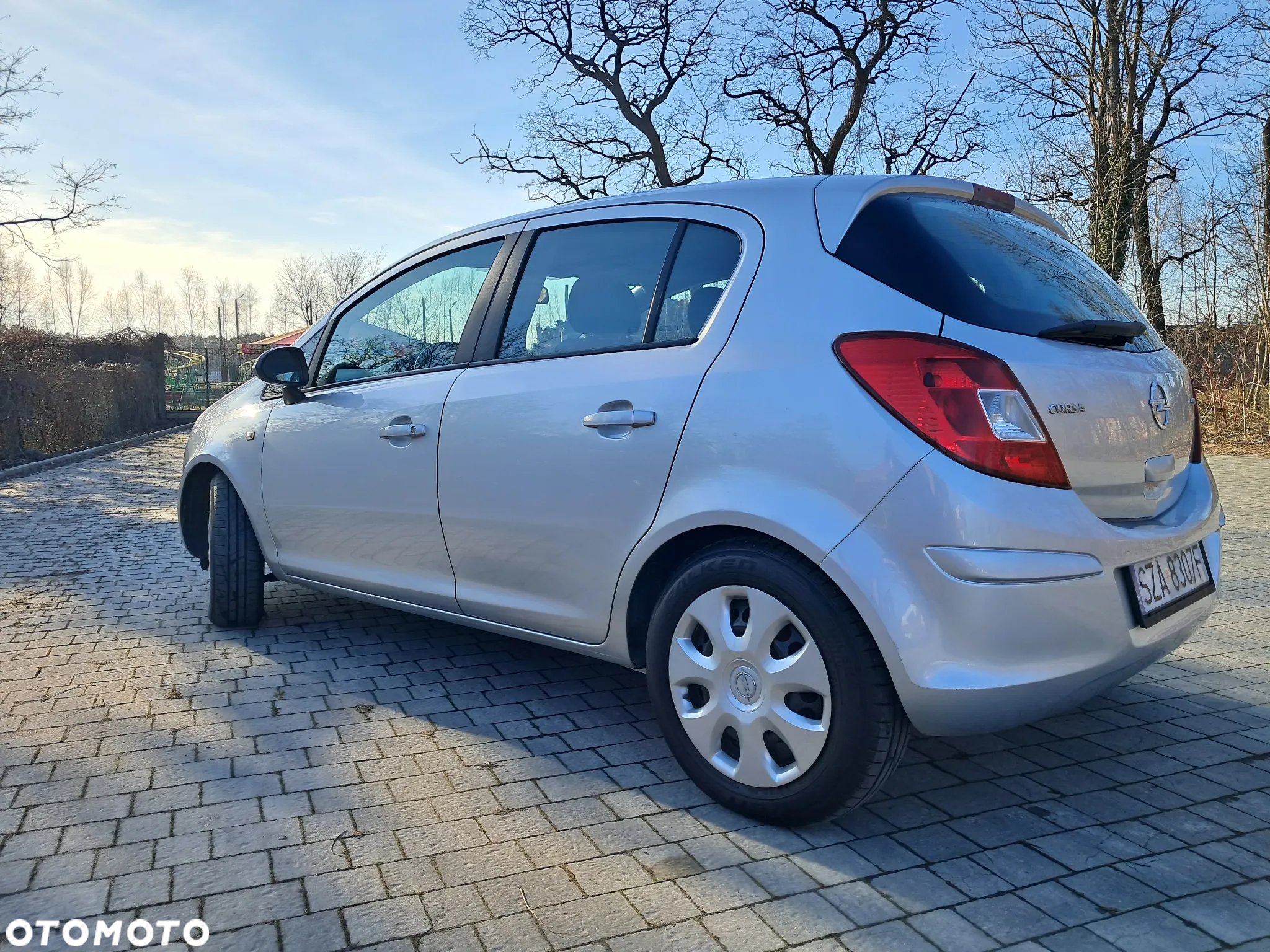 Opel Corsa 1.2 16V (ecoFLEX) Edition - 3