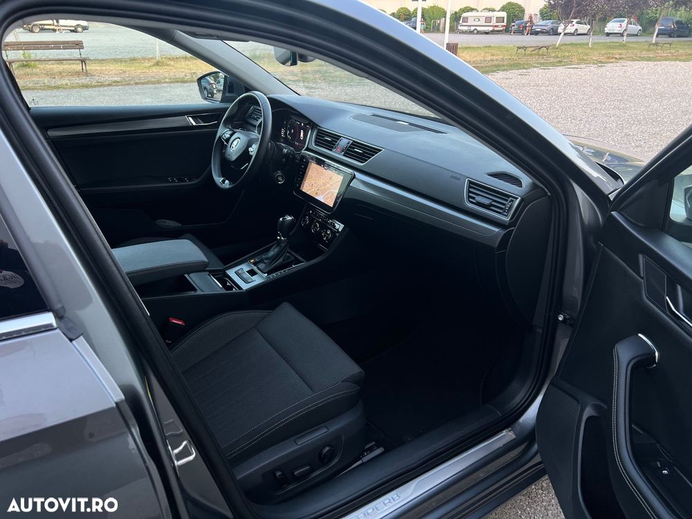 Skoda Superb 2.0 TDI DSG Style - 5