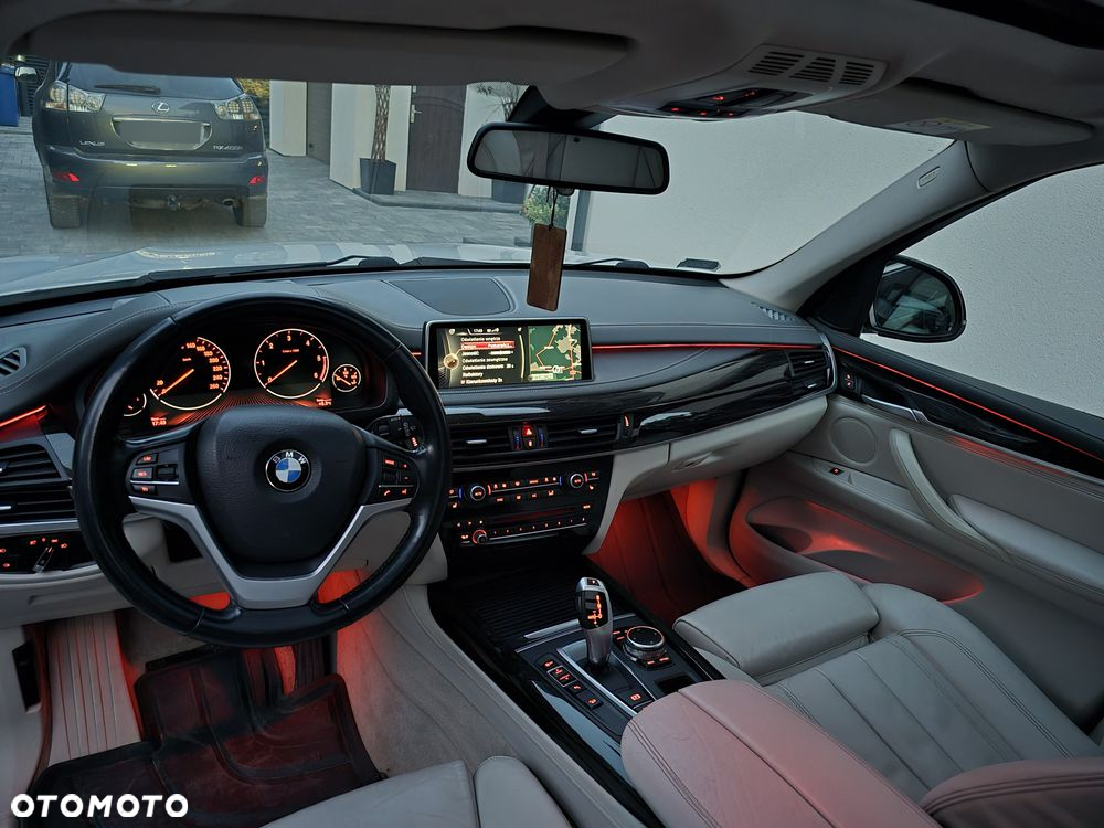 BMW X5 xDrive30d - 13