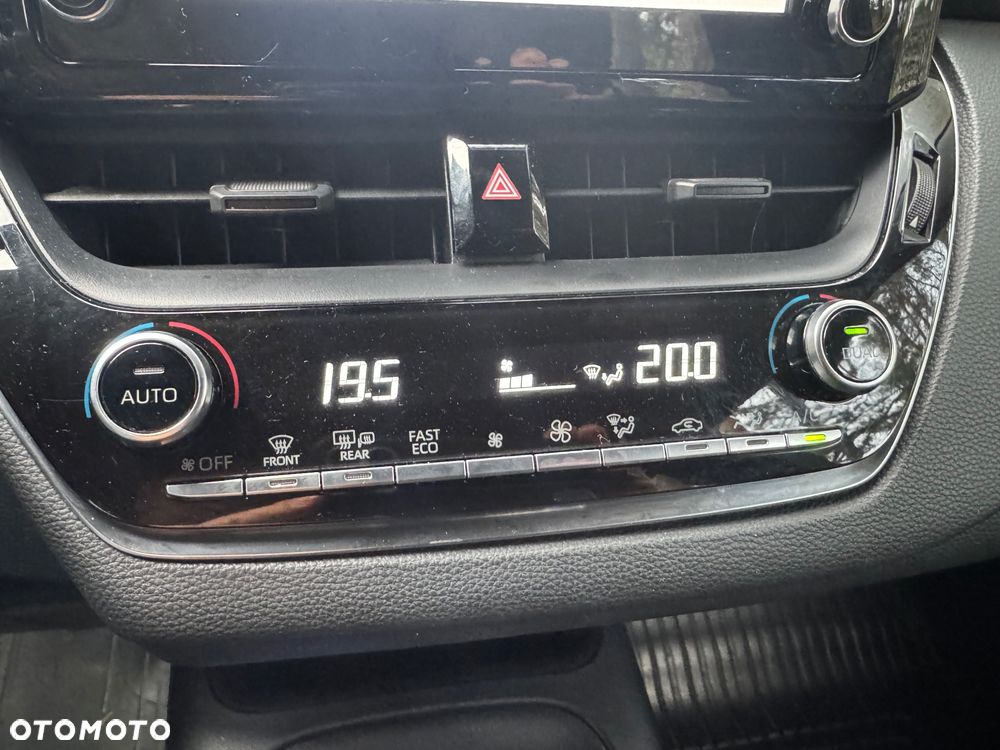 Toyota Corolla 1.8 Hybrid GPF Comfort - 17