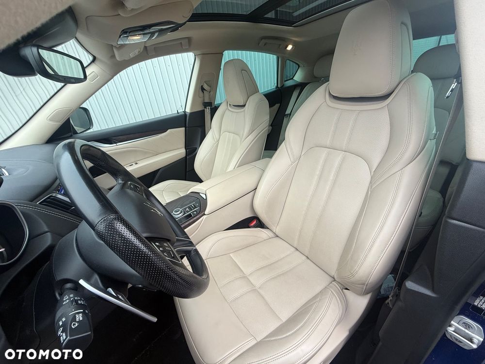 Maserati Levante S - 9