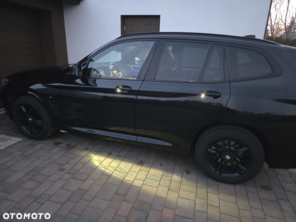 BMW X3 xDrive20d - 21