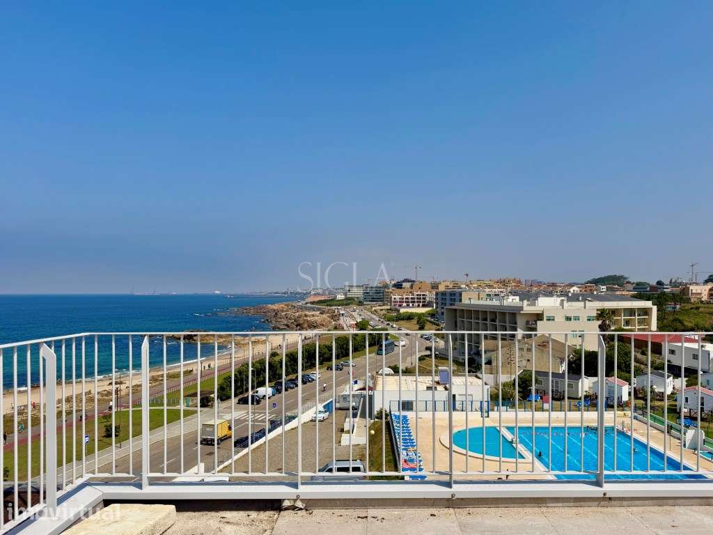 T4 Duplex em Primeira Linha de Mar - Grande imagem: 2/58