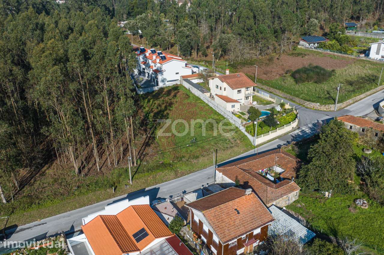 Terreno com Projeto aprovado em Nogueira da Regedoura - Grande imagem: 4/22