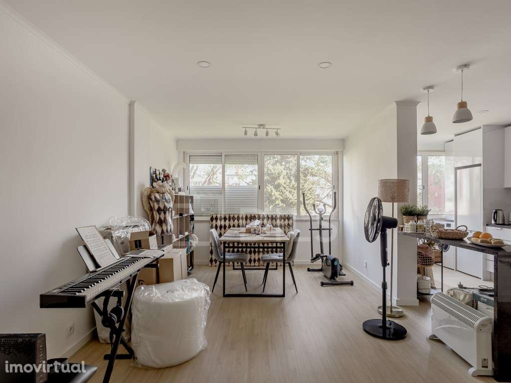 Apartamento T2 totalmente remodelado, no centro de Oeiras - Grande imagem: 3/20