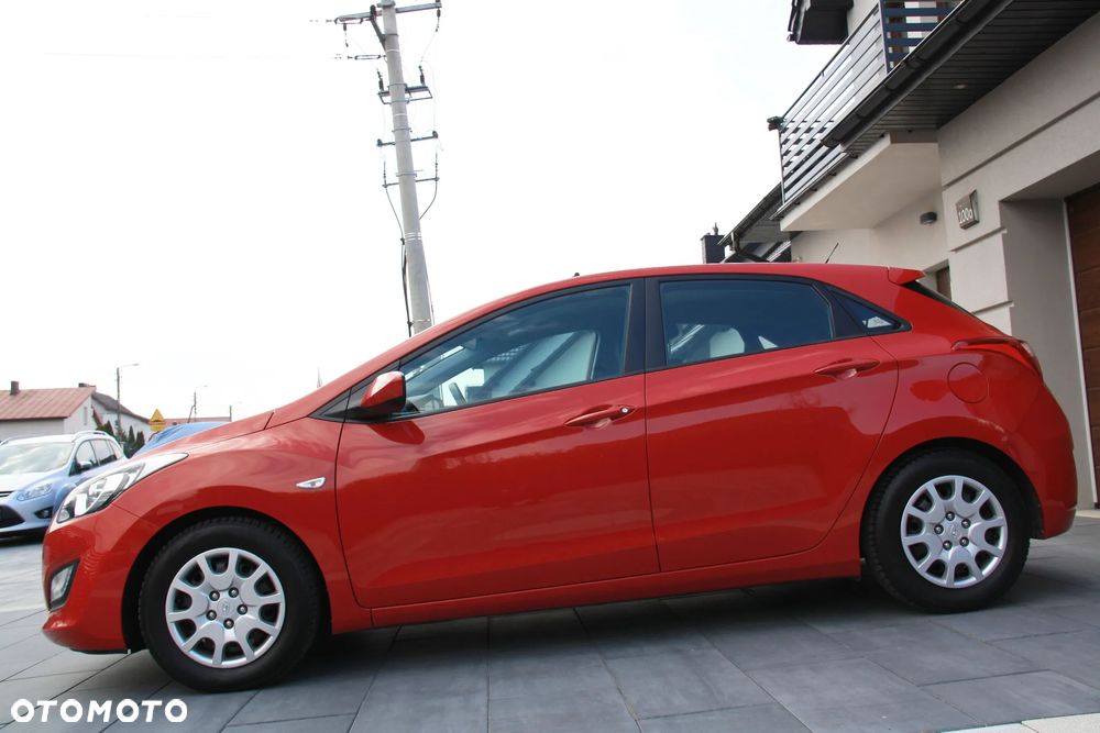 Hyundai i30 1.4 Classic - 10