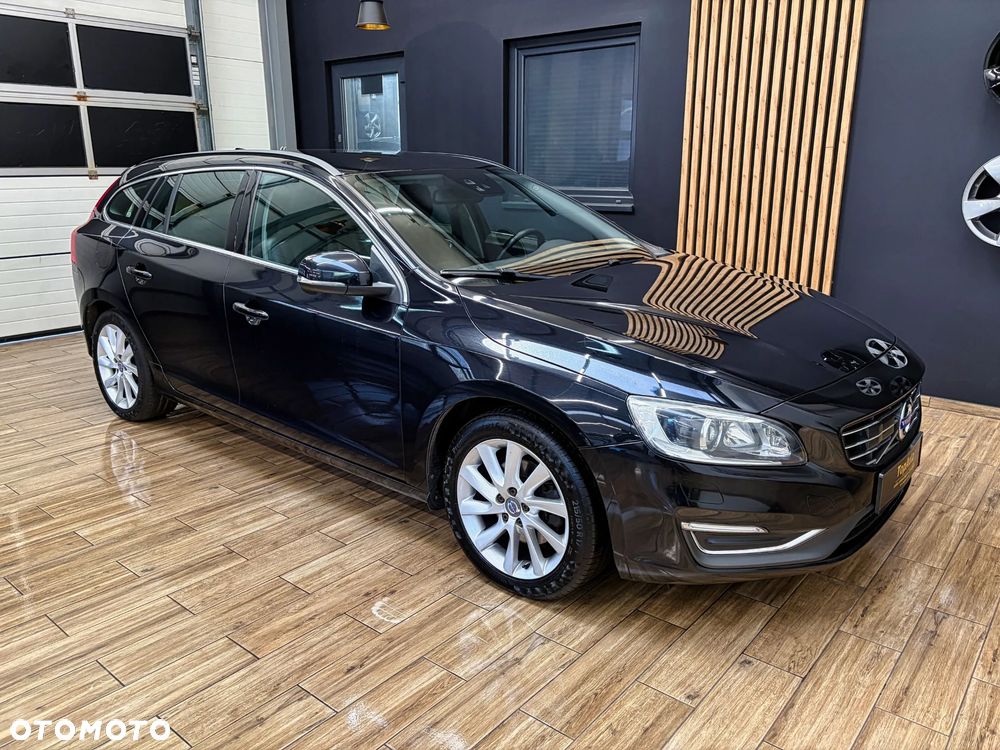 Volvo V60 2015 photo 5