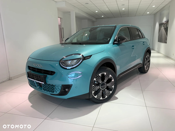 Fiat 600 1.2 Turbo Hybrid La Prima eDCT