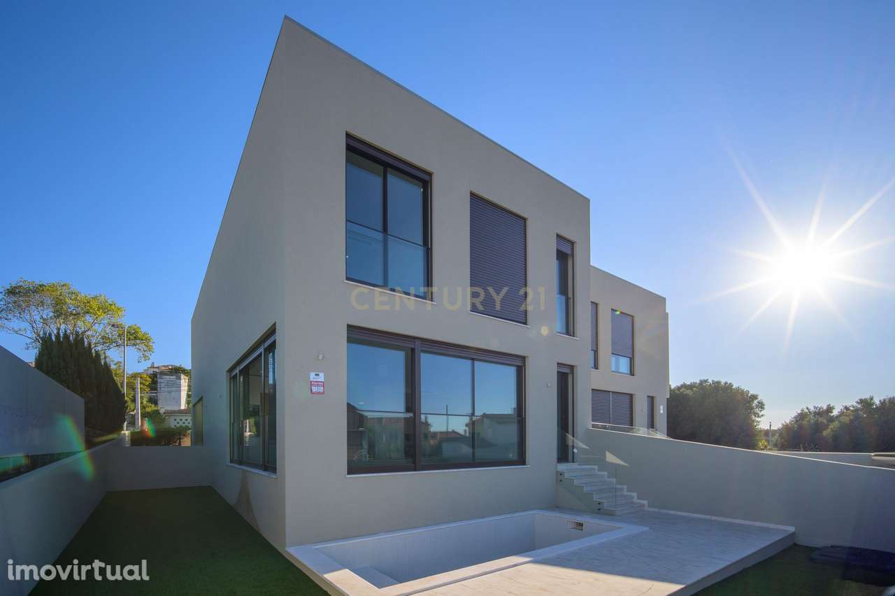 Moradia T3 com piscina e jardim privativo - Cascais - Grande imagem: 2/32