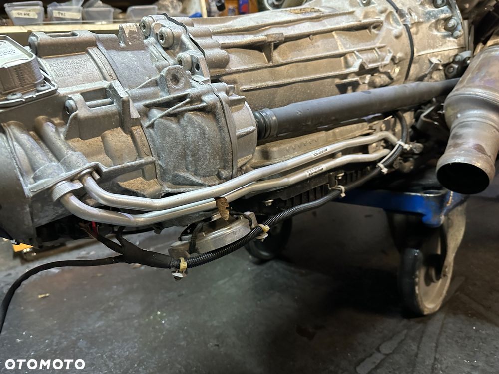 mercedes S222 x222 c217 e63 gt290 AMG 4 matic SKRZYNIA 725096 przewód chłodzenia chłodnica oleju sprzęgło dwumasa reduktor - 2