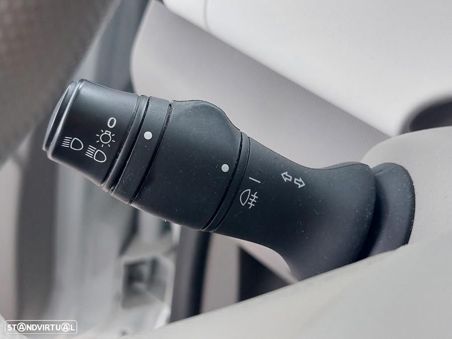 Renault Zoe (c/ Bateria) Life 40 Q90 - 18