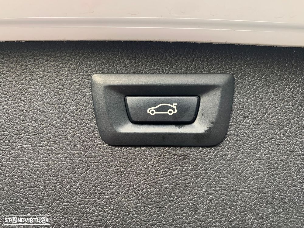 BMW 325 d Pack M Auto - 43