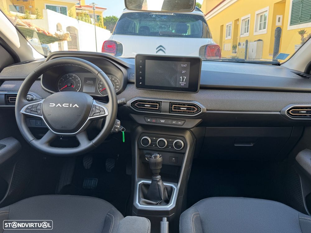 Dacia Sandero ver-1-0-eco--g-stepway-extreme-plus-up-go-bi--fuel - 31