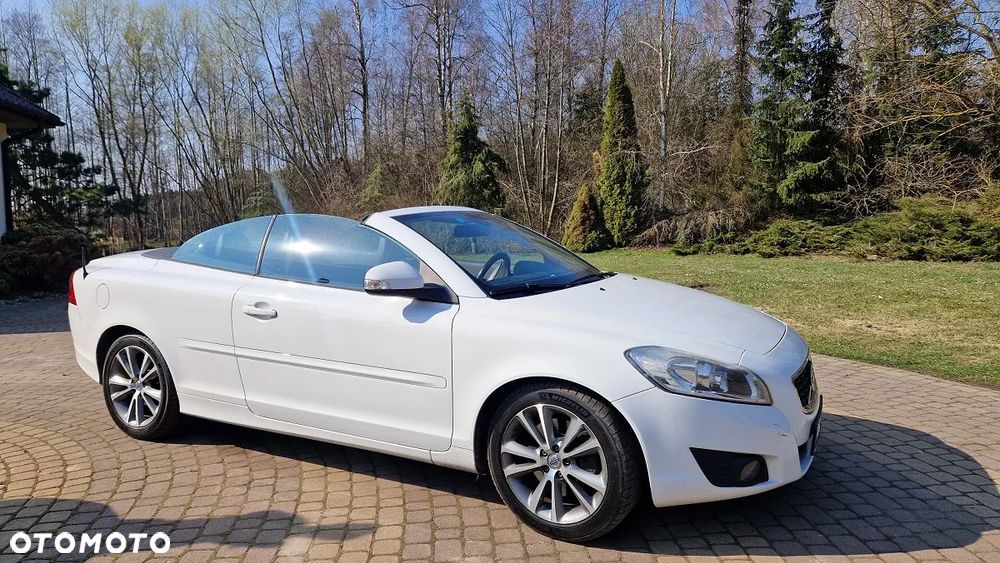 Volvo C70 D4 Momentum - 12