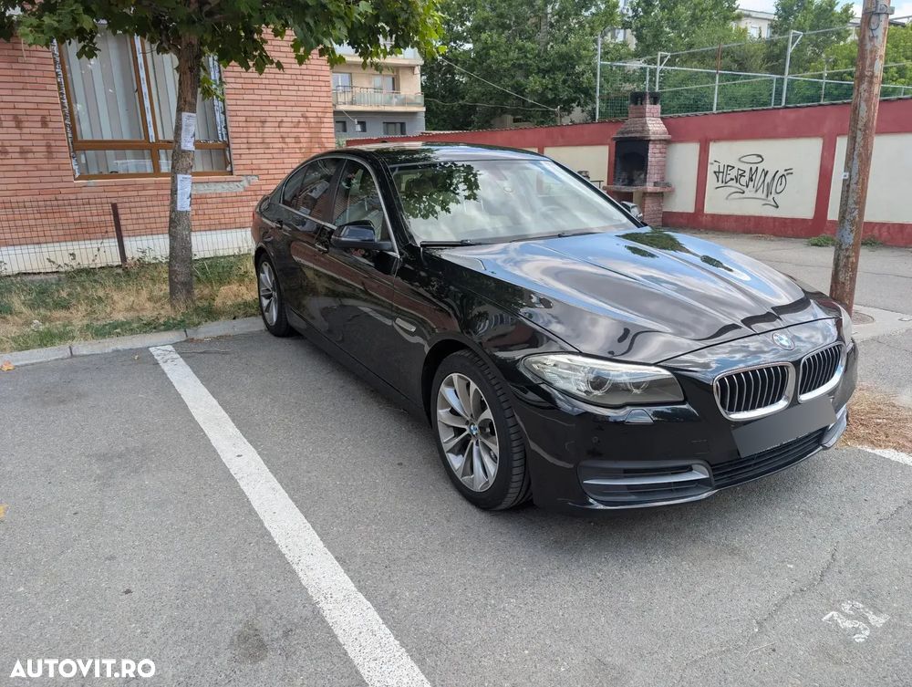 BMW Seria 5 525d xDrive - 2