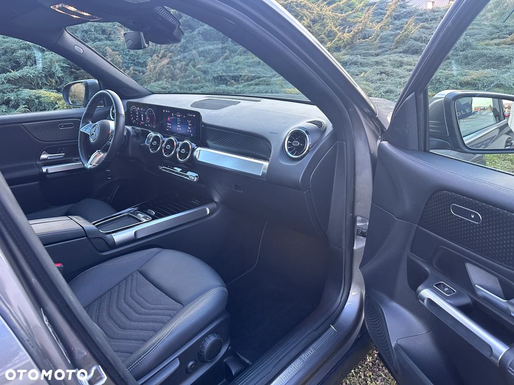 Mercedes-Benz GLB 220 d 4Matic 8G-DCT Special Edition - 25