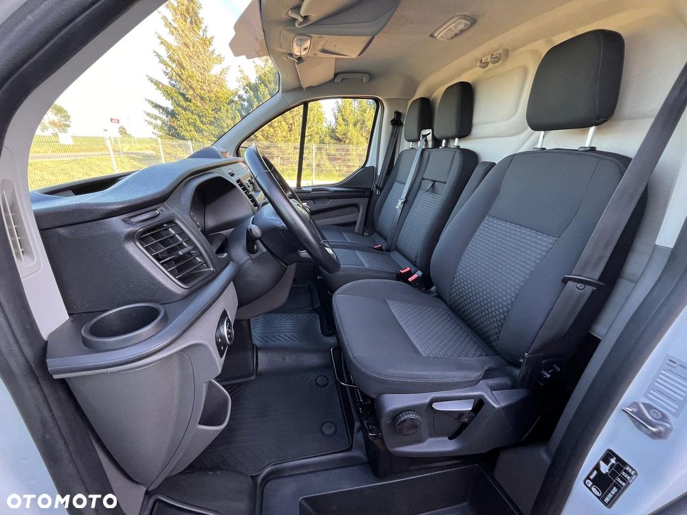 Ford Transit Custom L1H1 2.0TDCI, Klima, Tempomat, Pełny Serwis ASO Forda, Salon Polska, BEZWYPADKOWY, FV 23%, Bardzo Zadany !!! - 25