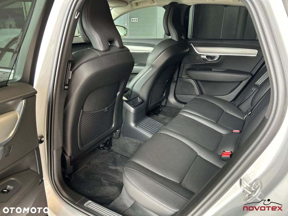 Volvo S90 T8 AWD Plug-In Hybrid Ultimate Bright - 24