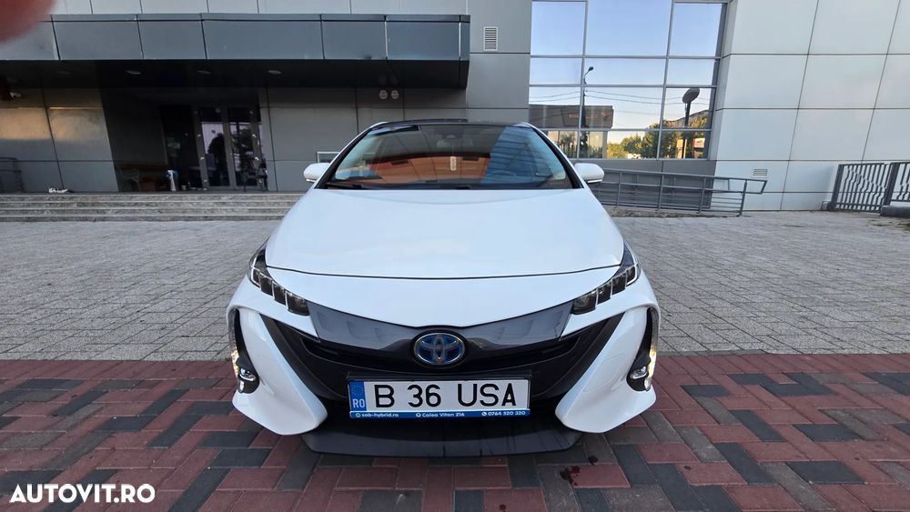 Toyota Prius - 1