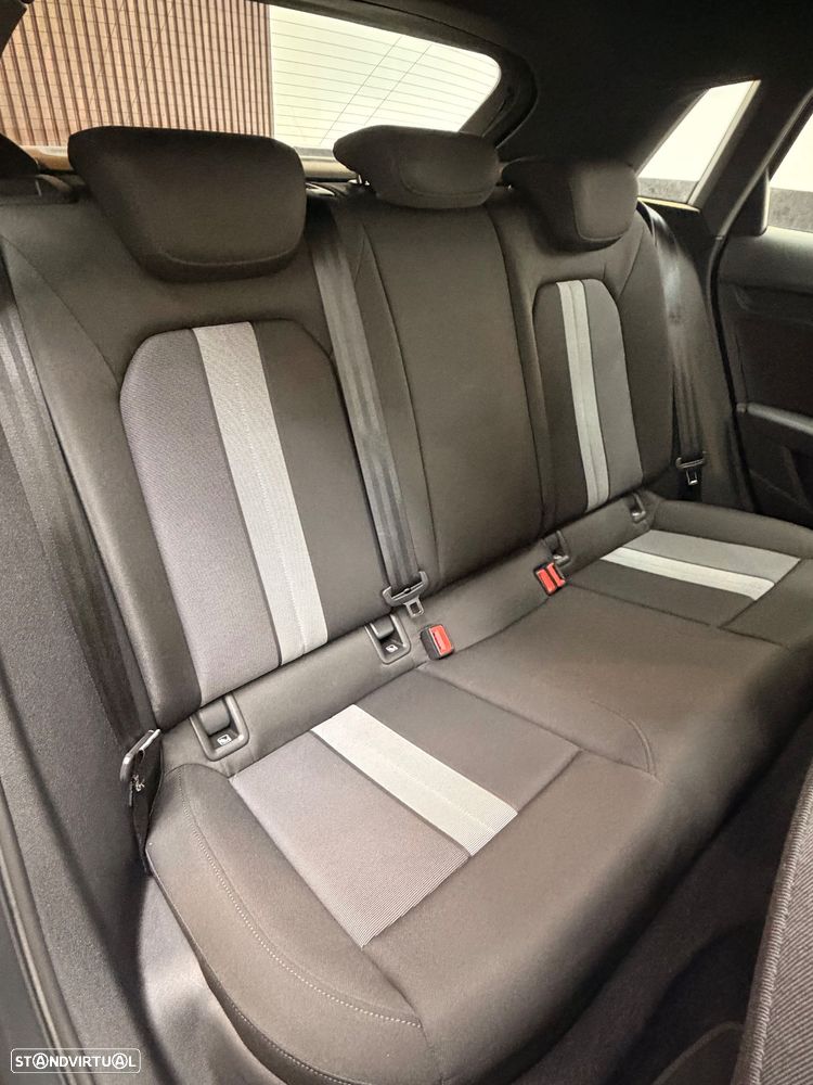 Audi A3 Sportback 30 TDI - 31