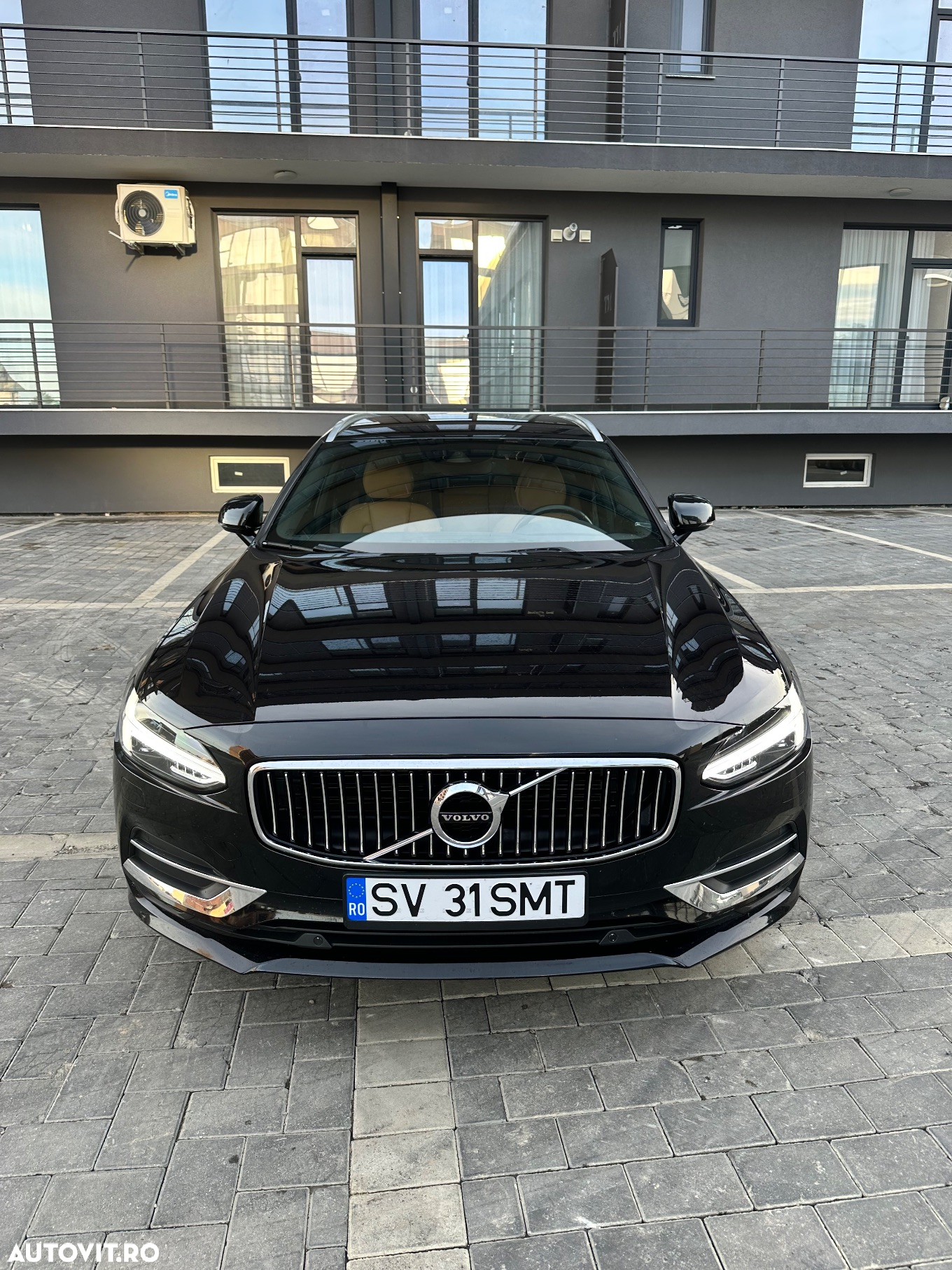 Volvo V90 D3 Inscription - 12