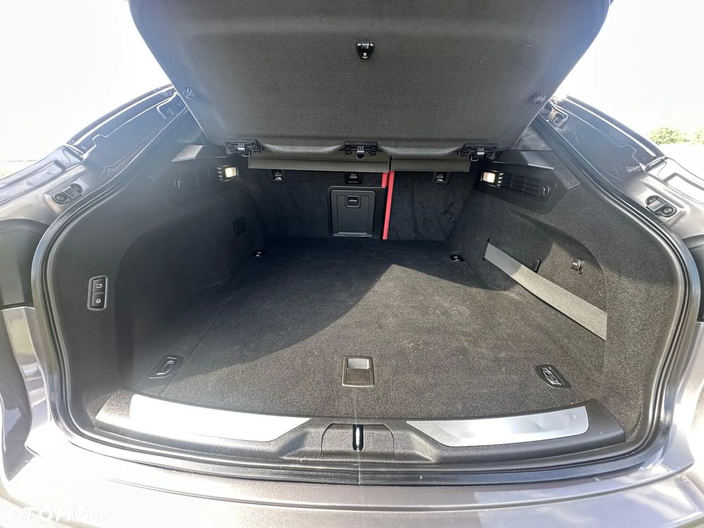 Maserati Levante Trofeo Q4 - 16