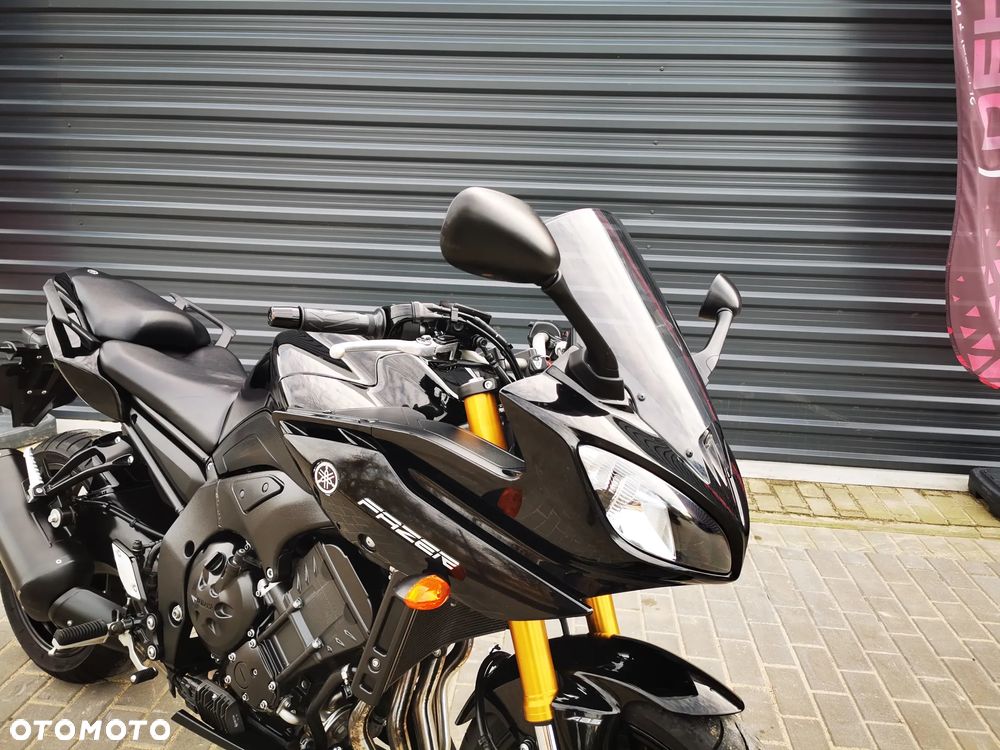 Yamaha FZ8 - 24