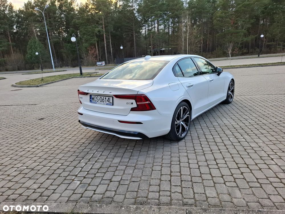 Volvo S60 B5 B AWD Ultimate Dark - 9