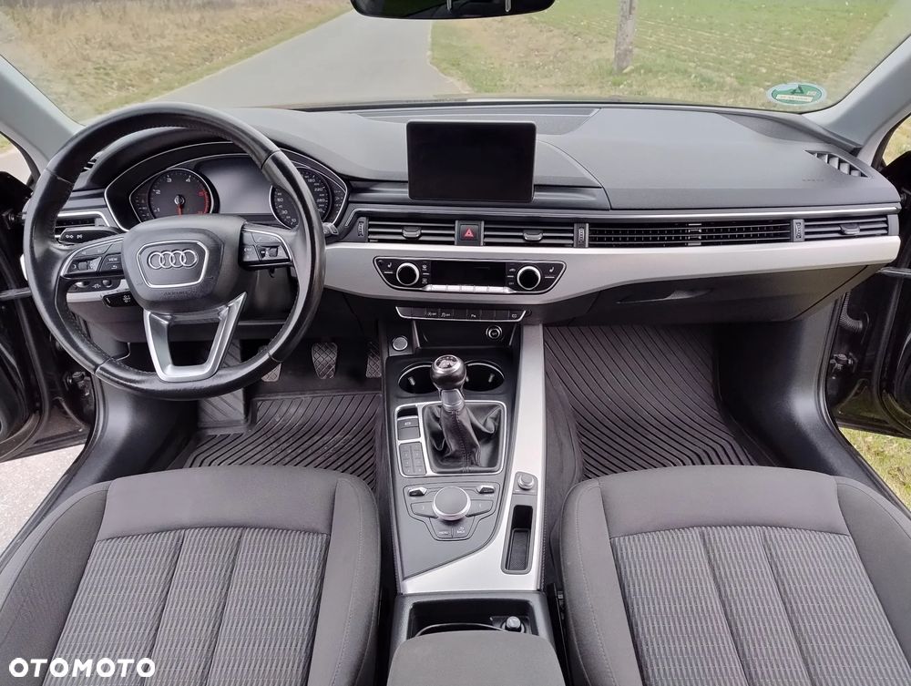 Audi A4 Avant 2.0 TDI - 8