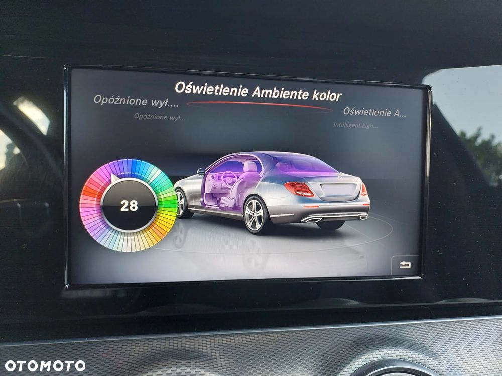 Mercedes-Benz Klasa E 220 d 9G-TRONIC - 8