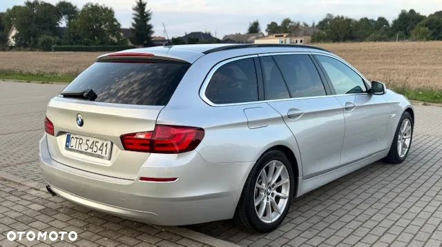 BMW Seria 5 520d Touring - 4