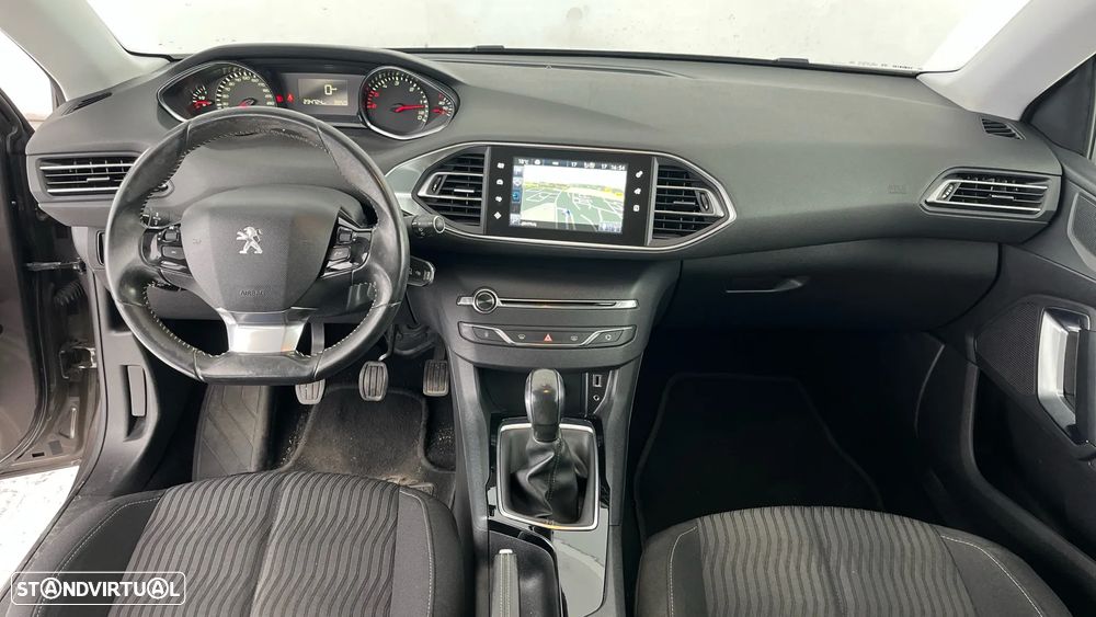 Peugeot 308 1.6 HDi Access - 10