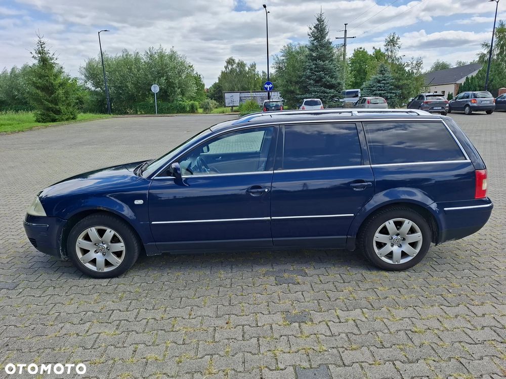 Volkswagen Passat 1.9 TDI Highline - 4