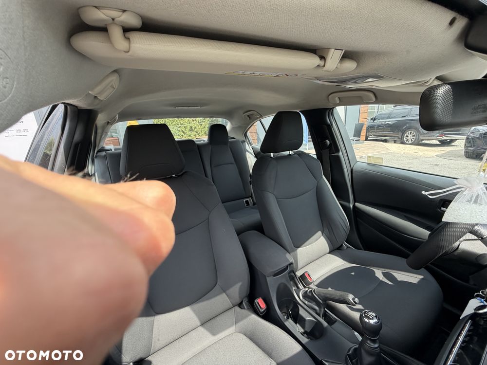Toyota Corolla 1.6 Comfort - 22