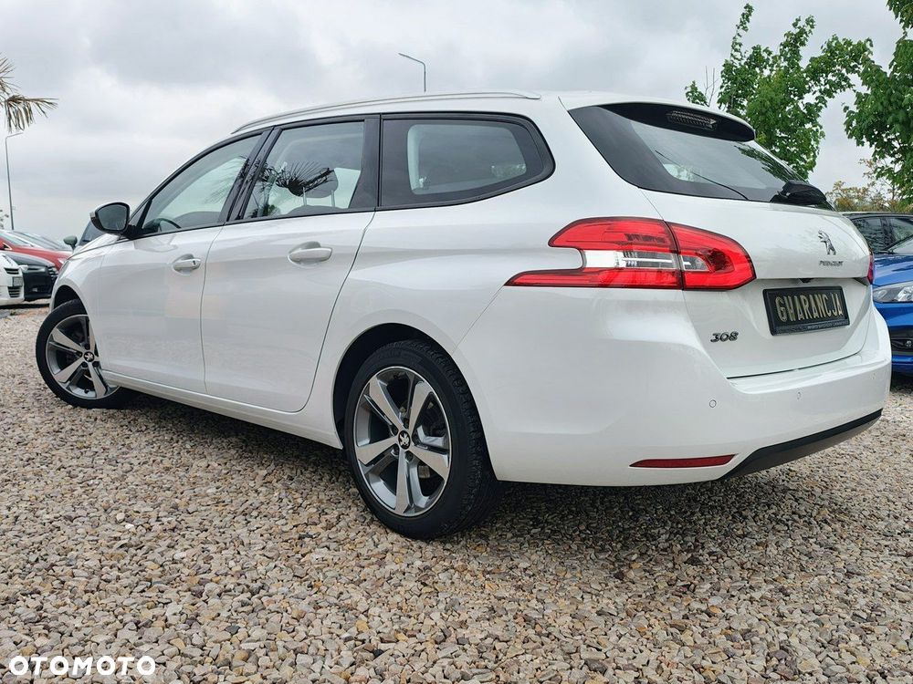 Peugeot 308 - 21
