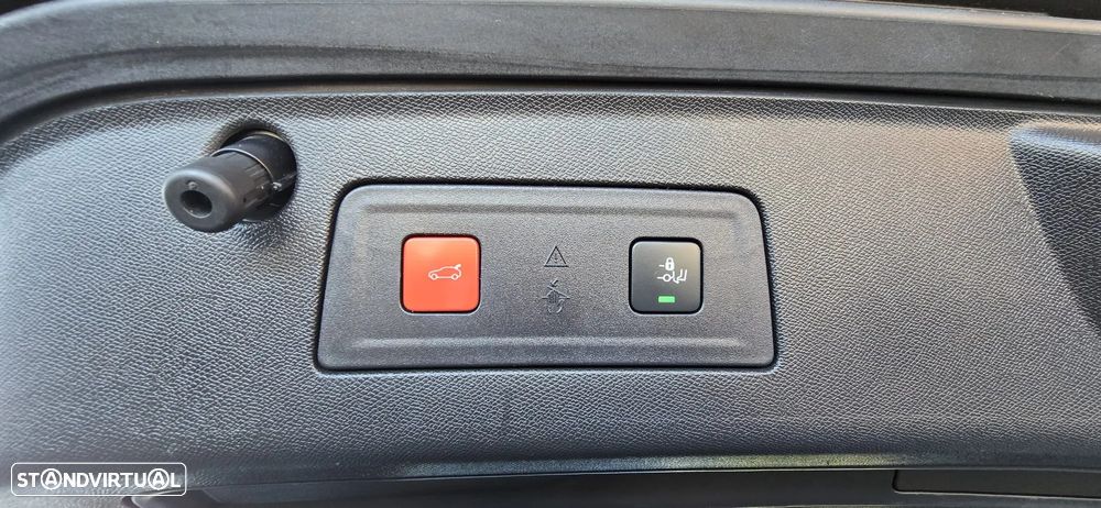 Peugeot 508 SW 1.6 Hybrid Allure Pack e-EAT8 - 31