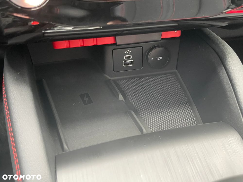 Ford Kuga 2.5 FHEV FWD ST-Line X eCVT - 23