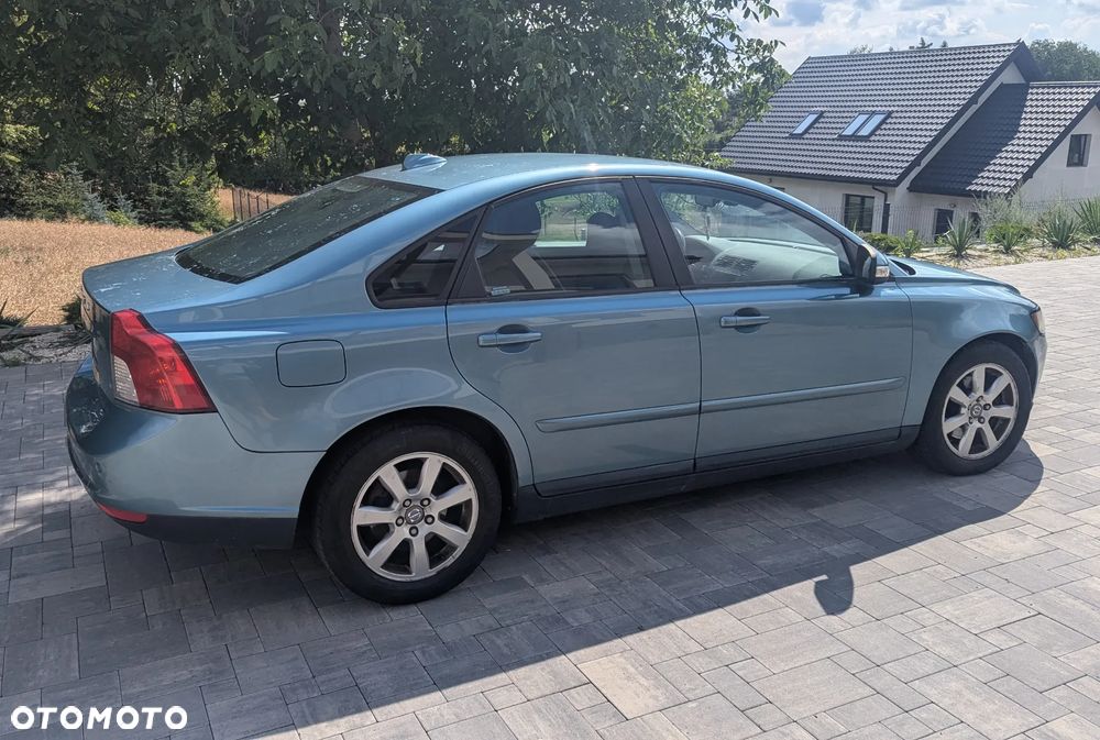 Volvo S40 2.0D - 4